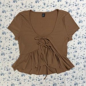 cropped tie-front top